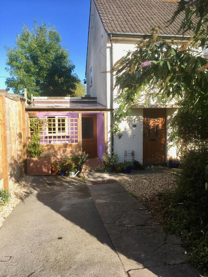 Cute Self-Contained Guest Room With Ensuite And Private Decked Porch In Glastonbury Kültér fotó